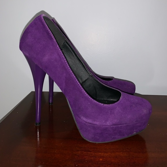 ❌sold eBay❌ Fahrenheit Purple Velvet Platform Pump - Picture 2 of 5